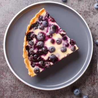 tarta gruszkowo-borówkowa
